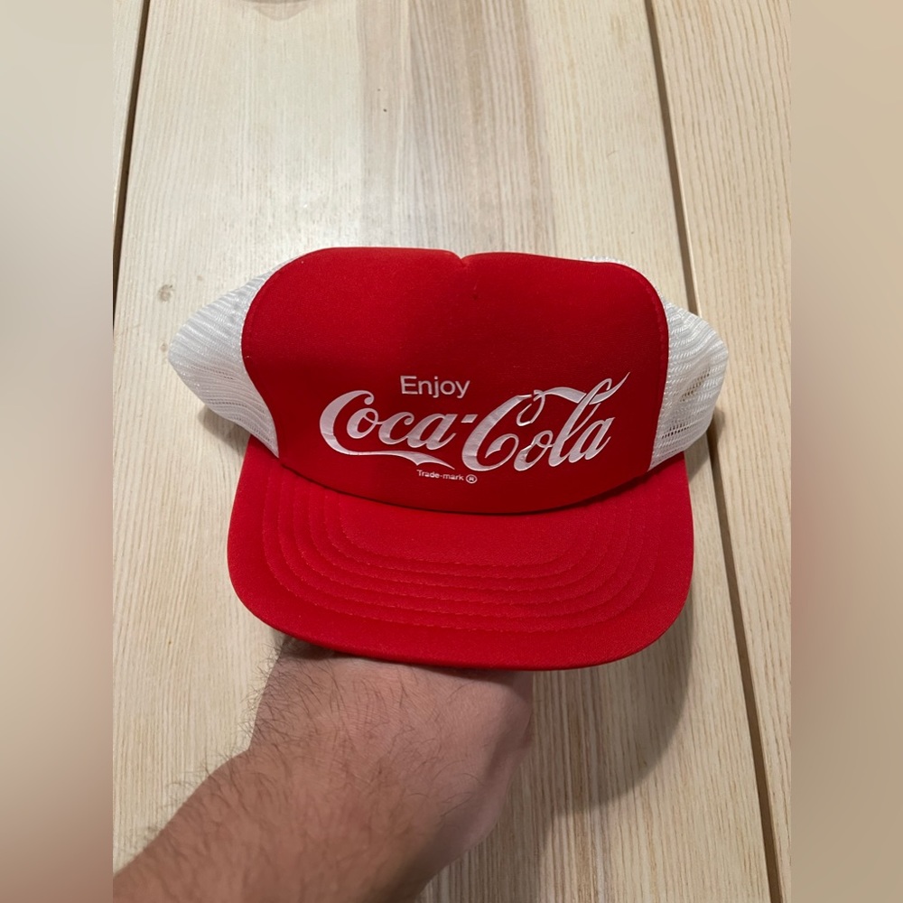 Vintage Coca Cola Script Spellout Trucker‎ SnapBack Hat